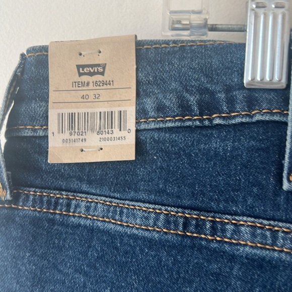 Levi's Men’s 514 Straight Fit Jeans | 40x32 - Picture 7 of 9